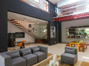 w Luxury 3BR House With Terrace in Miraflores
