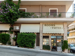 Toti Boutique Rooms