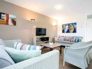 Restyled Villa With Dishwasher, Near the Sea in Domburg