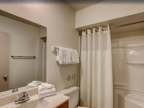 The Nautical Beachfront Resort