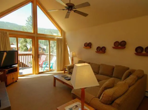 Snake River Village Townhomes