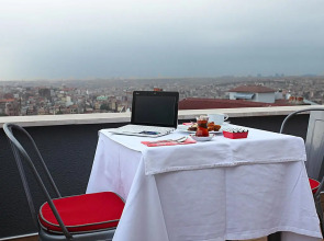 Отель La Porte de Taksim