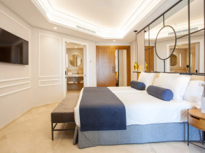 Grupotel Playa de Palma Suites & Spa