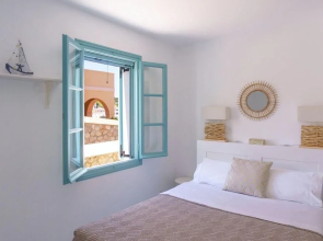 The Great Gatsby 6BR Villa Overlooking Spetses old Town