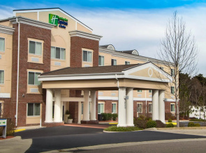 Homewood Suites by Hilton Olmsted Village (near Pinehurst)