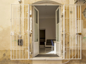 Nel Cuore Della Giudecca A Due Passi Dal Mare By Wonderful Italy