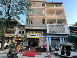 Unique Hotel Management Service