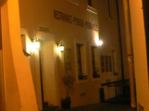 Penzion a restaurace Modrá růže Tábor