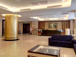 Jen Dow International Hotel