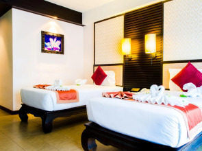 Курорт Nipa Resort