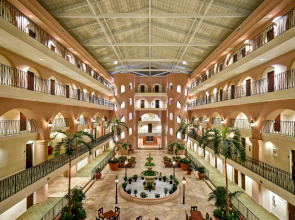 Embassy Suites by Hilton Charleston Historic District