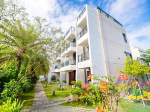 Oceanic Pearl Resort