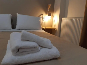 Sunny Luxury Apartment in Delphi, 3 Bedrooms, 2 Bathrooms with beautiful view!