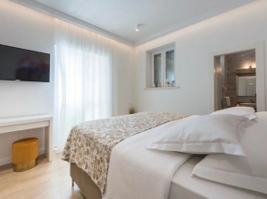 Villa Vega - Three Bedroom Villa With Swimming Pool and Sea View ID Direct Booker 8441