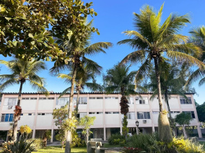 Local 102 Apartment