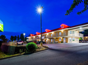 SureStay Hotel by Best Western Pigeon Forge