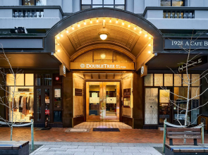 DoubleTree by Hilton Wellington