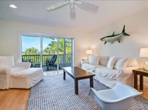 Turtleback Unit #13 - 3Br Villa