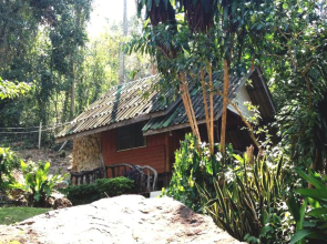 Kasirat Guesthouse