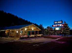 San Juan Motel & Cabins