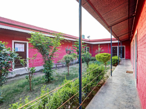 OYO 83960 A s Hotel