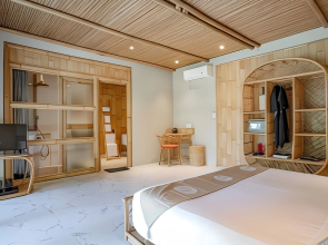 Pravasa Gili Resort by KajaNe