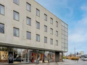 B&B HOTEL Maubeuge Gare