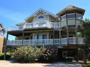 Lighthouse Jewel 1141 - 6 Br Home