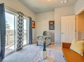 Modern Flagstaff Vacation Rental w/ 2 Living Areas