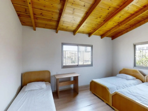 Cozy Wood Apartment With Great View to Nazareth