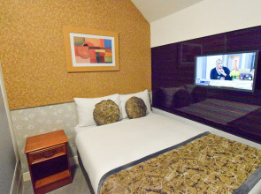 Pembridge Palace Hotel