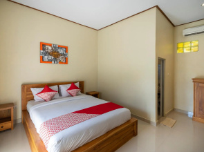 Lilis Cempaka Mas Guesthouse