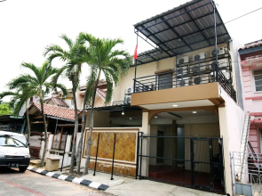 Kamar Keluarga Bandara VII Syariah