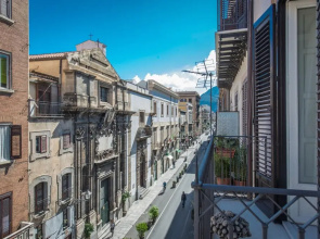 Charming Apartment by Wonderful Italy