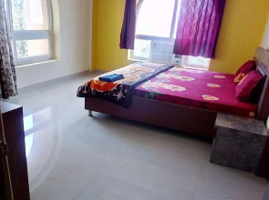 Janardan Homestay Puri