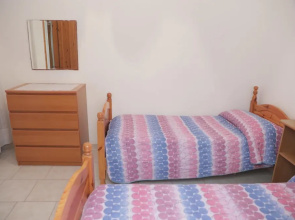Apartment With 2 Bedrooms in Calasetta, With Wifi - 2 km From the Beach