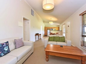 Gemelli Vineyard 2br 2bath Cute Cottage