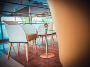 The Seasons Bangkok Huamark