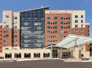 Hyatt Place Fort Lee / George Washington Bridge