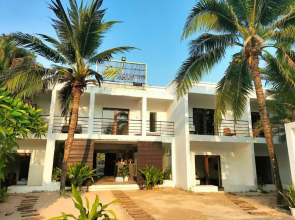 FourRest Hostel