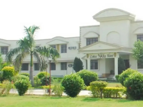Hotel Lotus Nikko Kushinagar