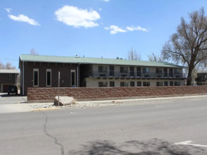 Bell & Main Alamosa Studio Suite-Walking distance to downtown
