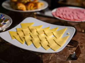 Hanoian Central Hotel & Spa