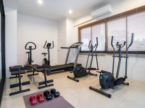 The Thames Pool Access Resort SHA+