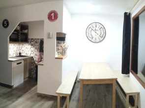 Superbe appartement en residence skis aux pieds