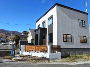Furano CUBE SUGAR-方糖民宿,步行8min到雪场,3 brs,Max 6ppl