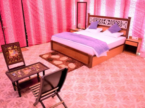 Desert 1St Resort
