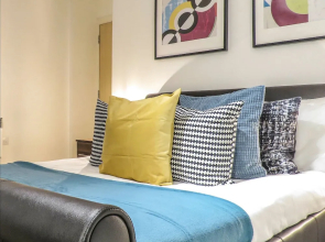 Tudors eSuites Birmingham Apartments with Parking