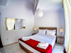 Sani Villa Lili 7