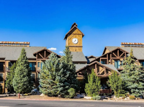 Lake View Ski Chalet